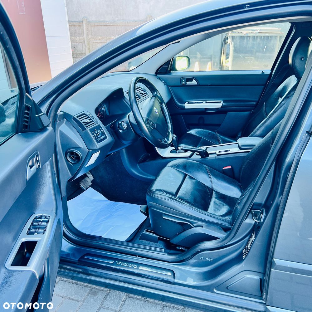 Volvo V50 D5 DPF Edition - 13