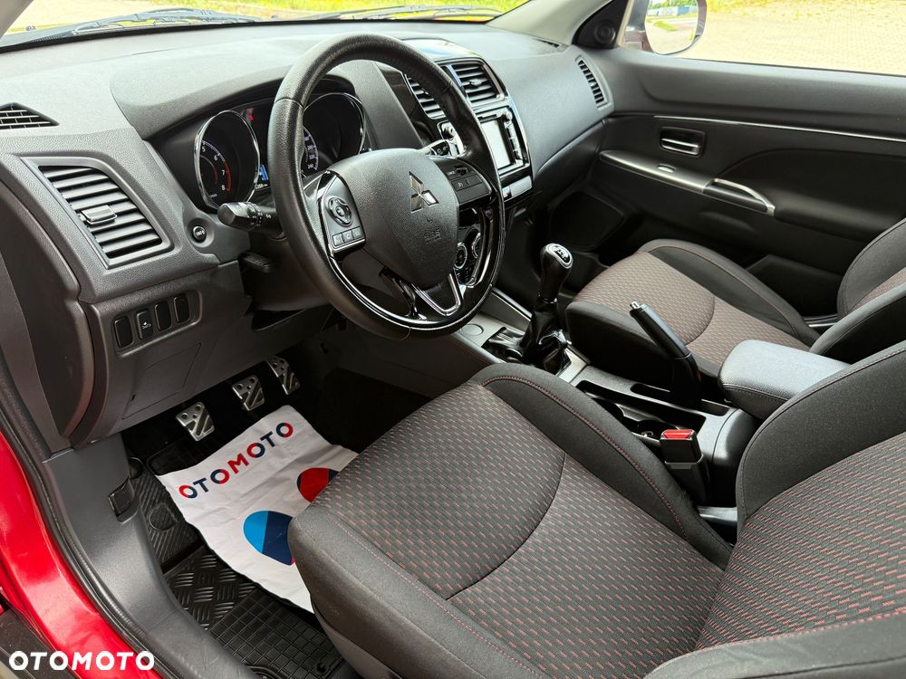 Mitsubishi ASX - 7