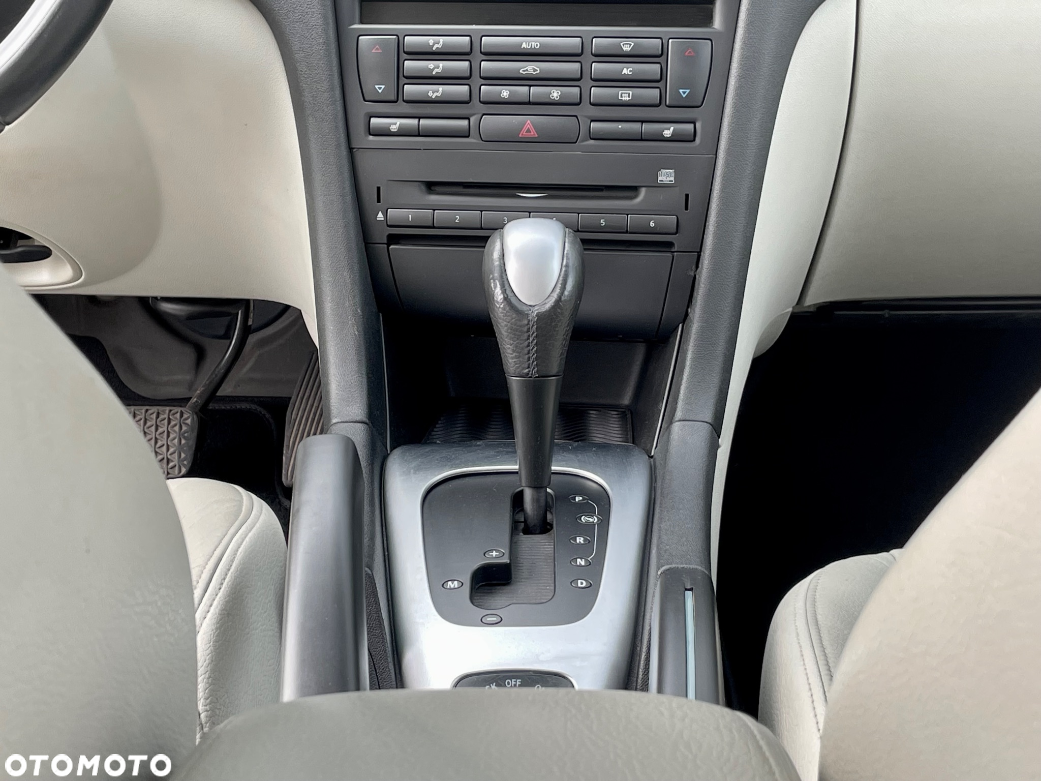 Saab 9-3 2.8 Turbo V6 Sport-Kombi Aero - 22