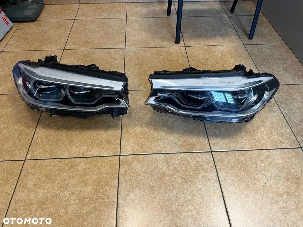Lampa lampy przednie BMW X5 G05 30 8499122-03 - 1