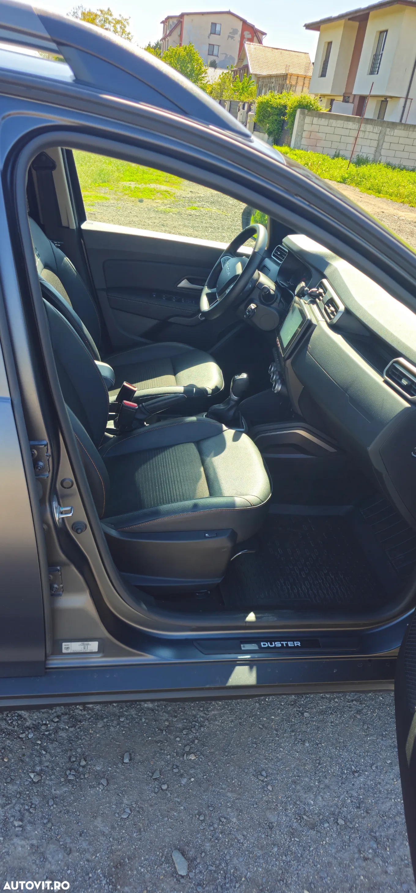 Dacia Duster TCe 150 EDC SL Mat - 9