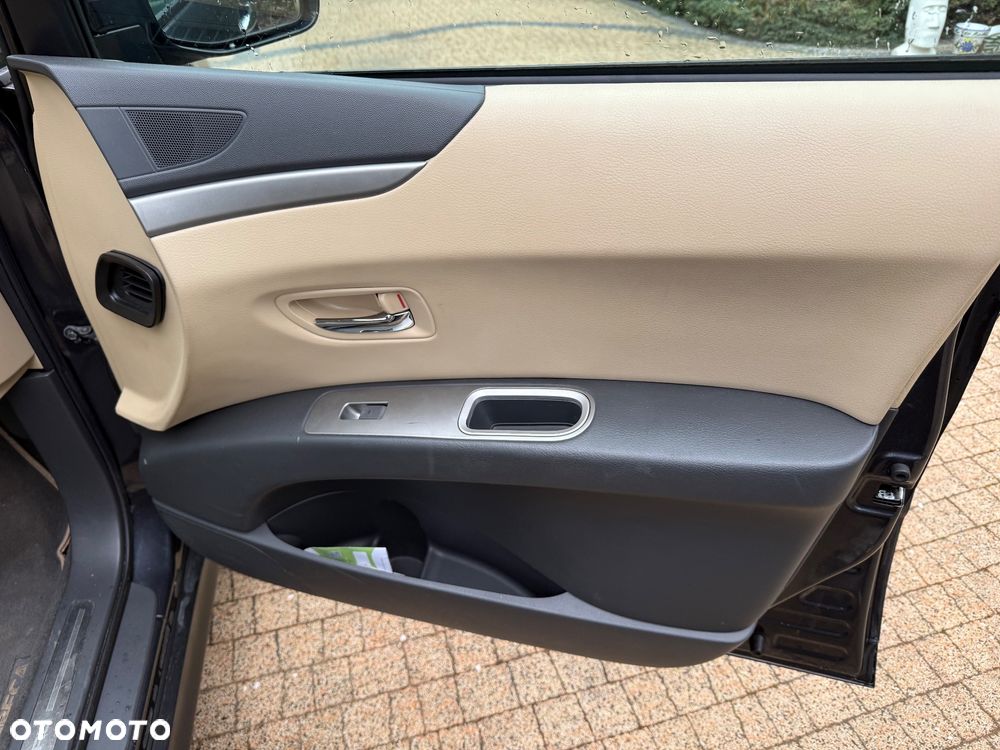 Subaru B9 Tribeca - 13