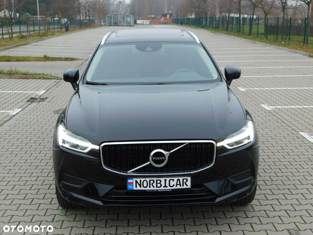 Volvo XC 60 D4 Momentum Pro - 10