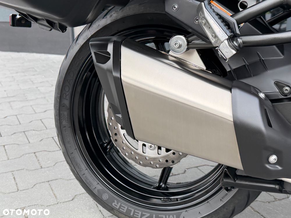 Kawasaki Versys 1000 - 16