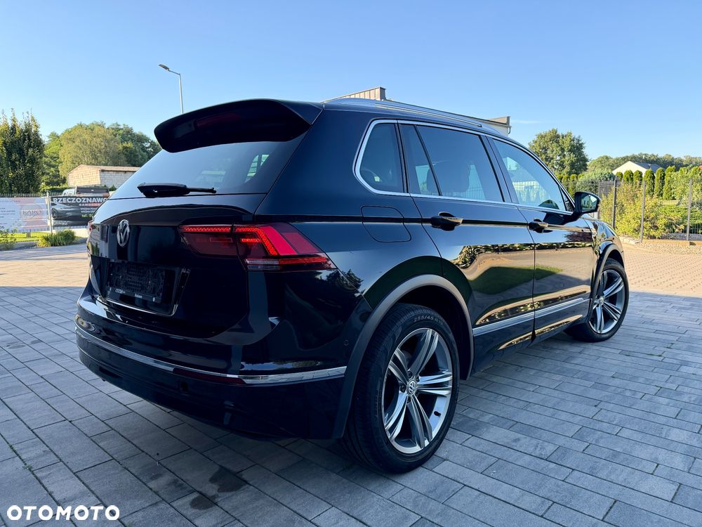 Volkswagen Tiguan 2.0 TDI SCR 4MotION DSG R-Line - 4