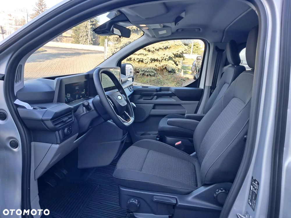 Ford Transit Custom - 13