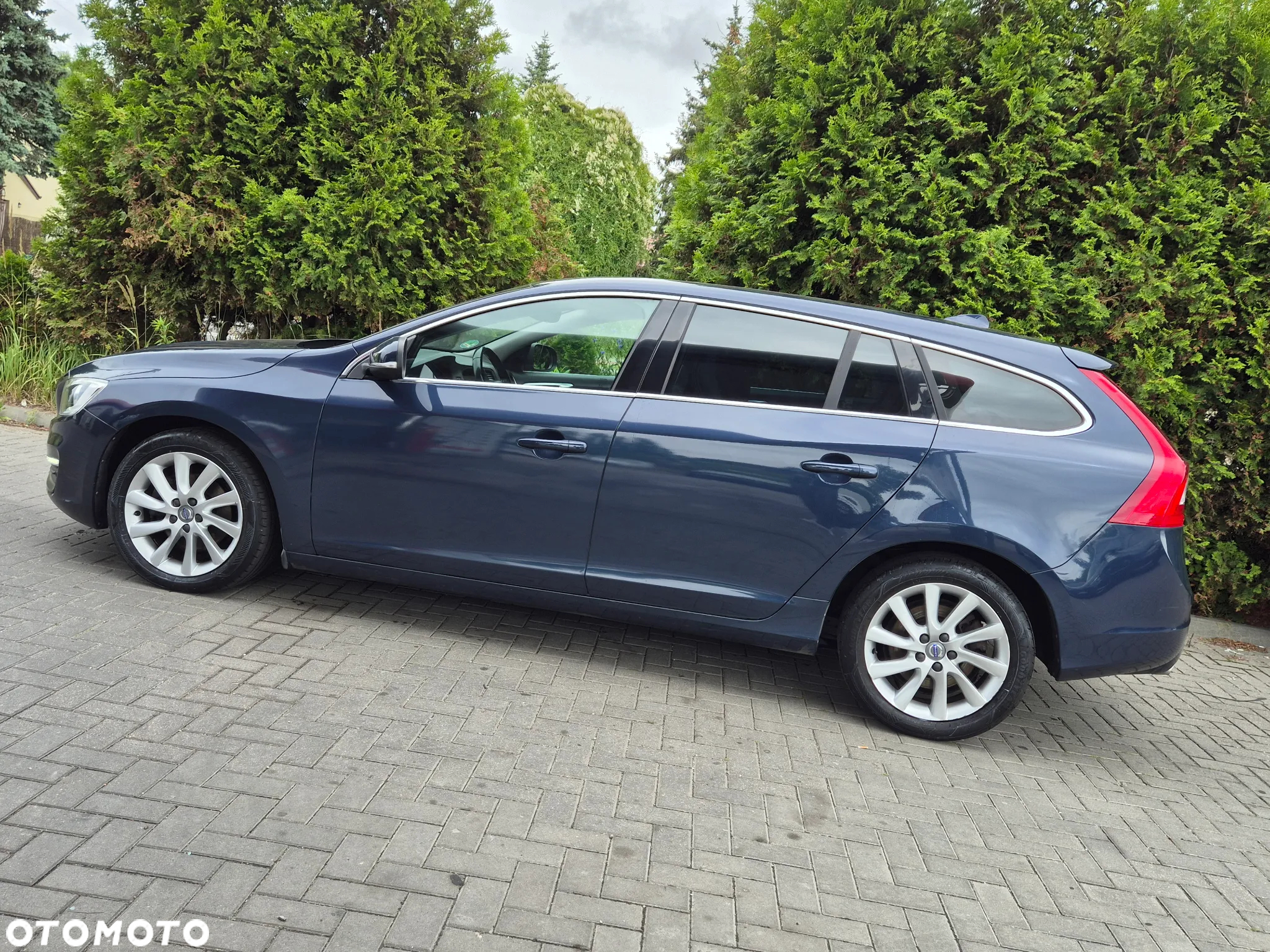 Volvo V60 D4 Drive-E Dynamic Edition (Momentum) - 6