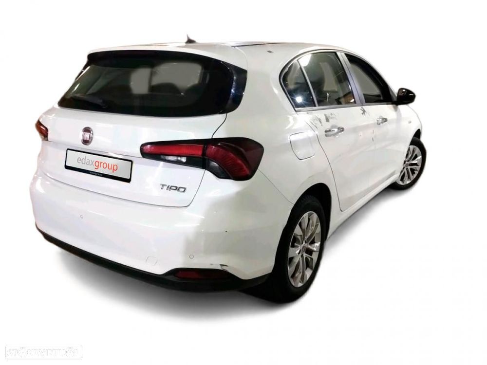 Fiat Tipo 1.3 M-Jet Lounge - 2