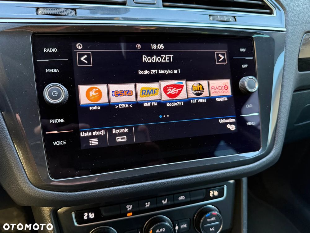 Volkswagen Tiguan - 12