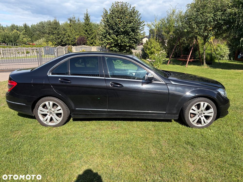 Mercedes-Benz Klasa C 220 CDI DPF Automatik Avantgarde - 3