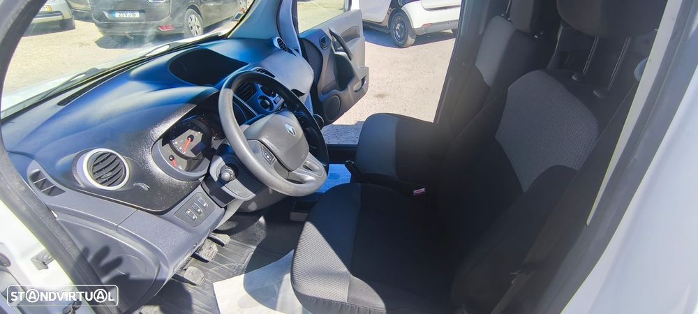 Renault KANGOO 1.5 DCI LONGA 3 LUG - 18