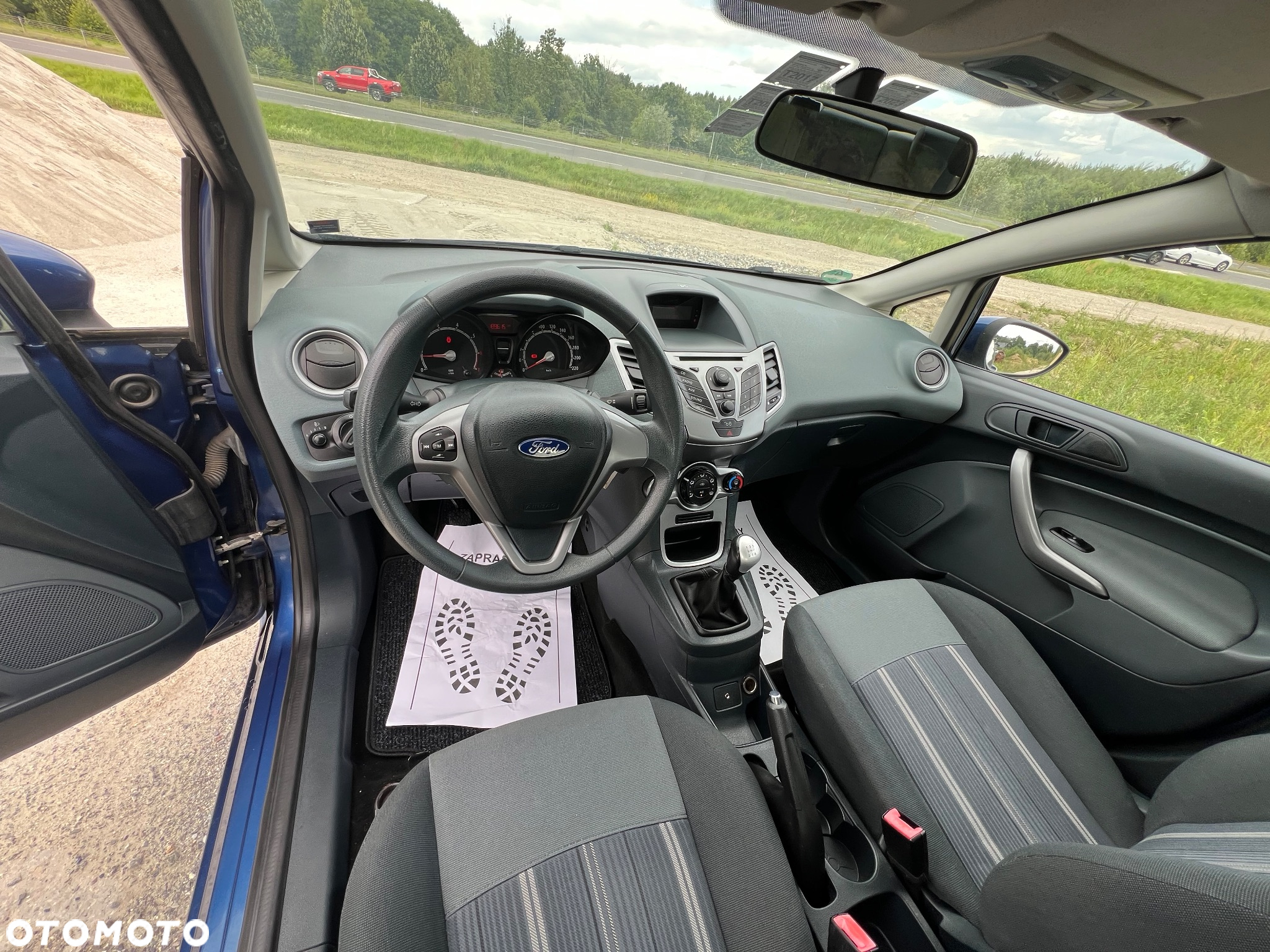 Ford Fiesta 1.25 Champions Edition - 35