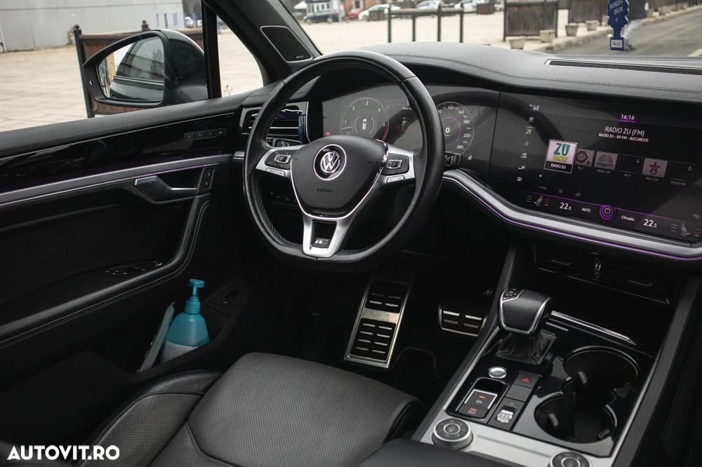 Volkswagen Touareg V6 TDI SCR 4Motion Aut. R-Line FINAL EDITION - 24