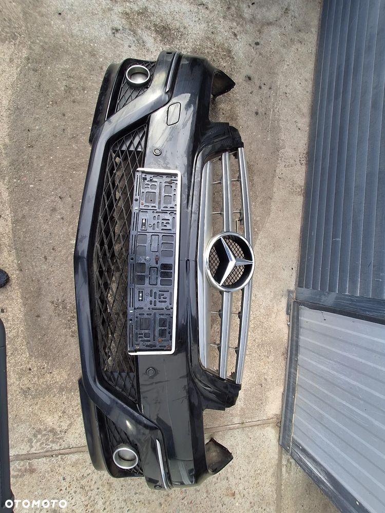 MERCEDES B-KLASA W245 ZDERZAK PO LIFCIE NA PDC CHROM Z GRILLEM KOLOR 191 DO MONTAŻU - 7