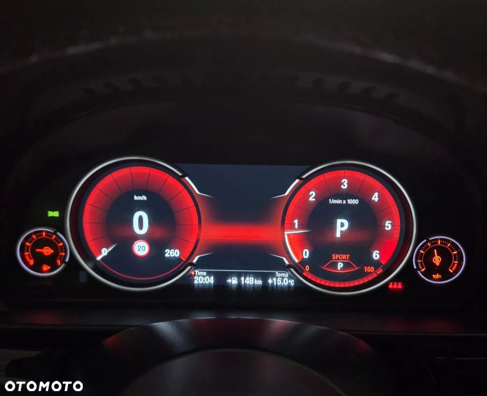 BMW Seria 5 520d M Sport Edition - 34