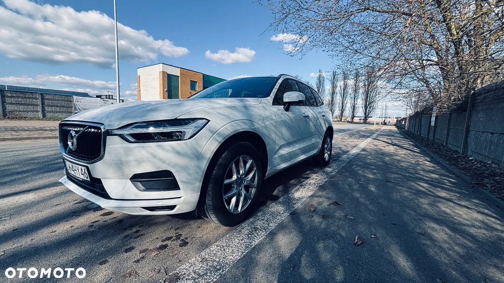 Volvo XC 60 T4 Momentum - 6