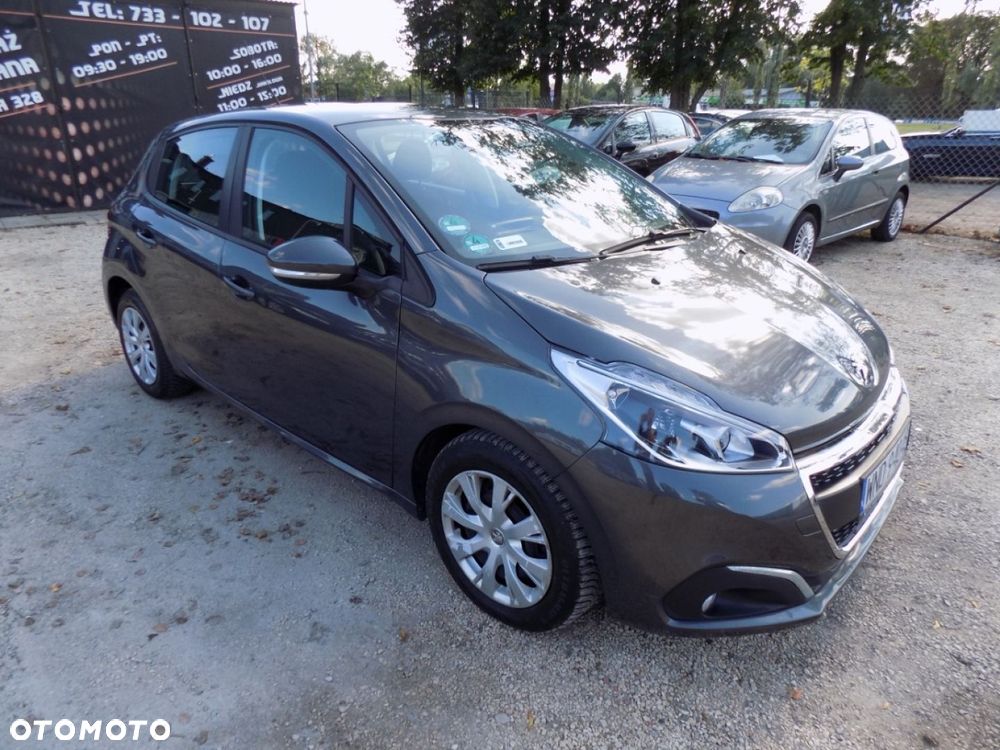Peugeot 208 - 2