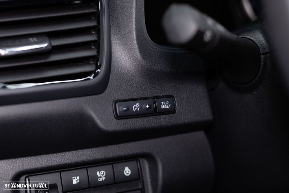 Nissan Leaf N-Connecta Full Led - 46