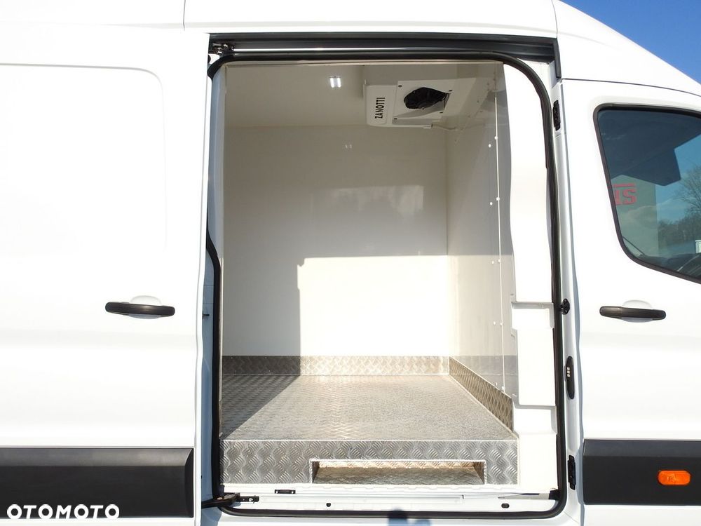Ford TRANSIT  FURGON CHŁODNIA  0°C FUNKCJA GRZANIA TEMPOMAT LEDY KLIMATYZACJA  130KM - 21