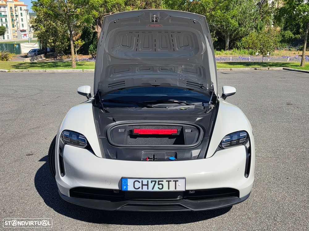 Porsche Taycan 4S - 12