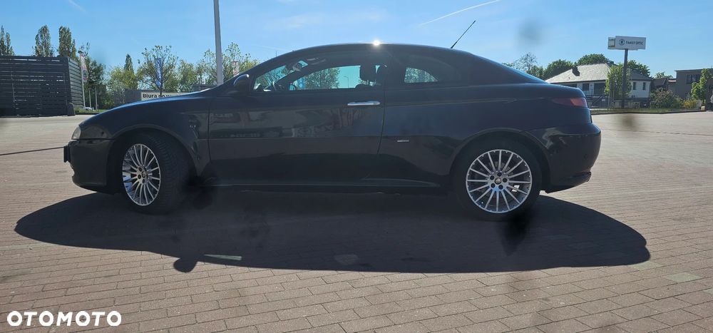 Alfa Romeo GT 1.9JTD 16V Black Line - 15