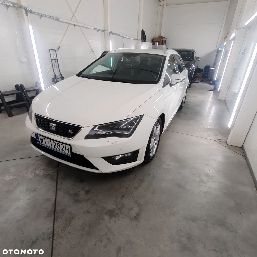Seat Leon 2.0 TDI DPF Start&Stop DSG FR - 2