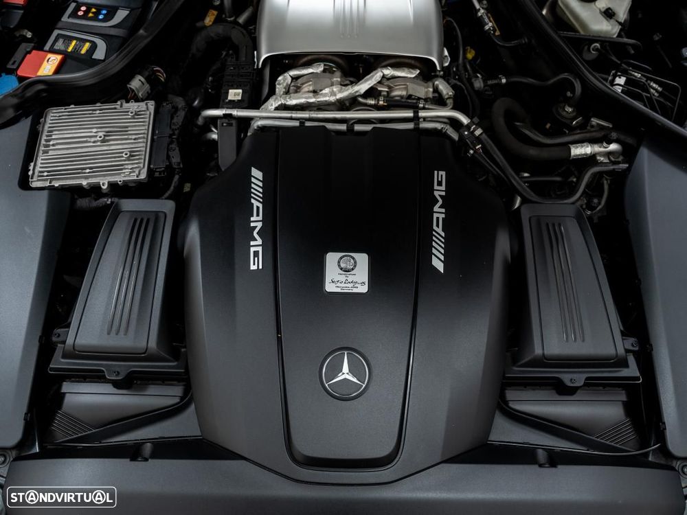 Mercedes-Benz AMG GT - 11