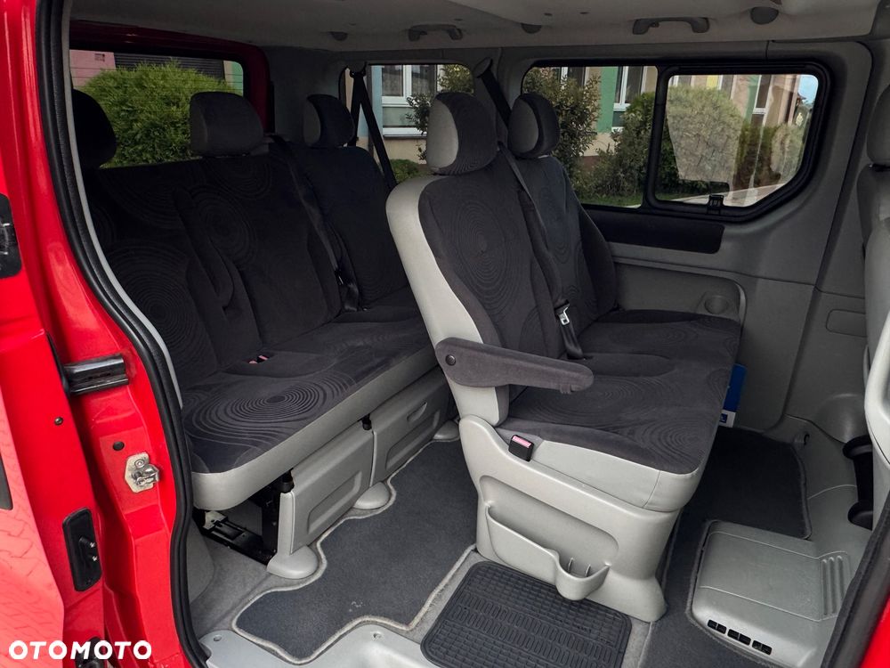 Renault Trafic L1H1 Passenger Lux - 25