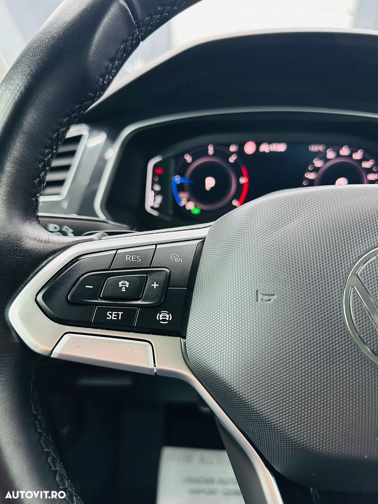 Volkswagen Tiguan 2.0 TDI DSG Life - 32