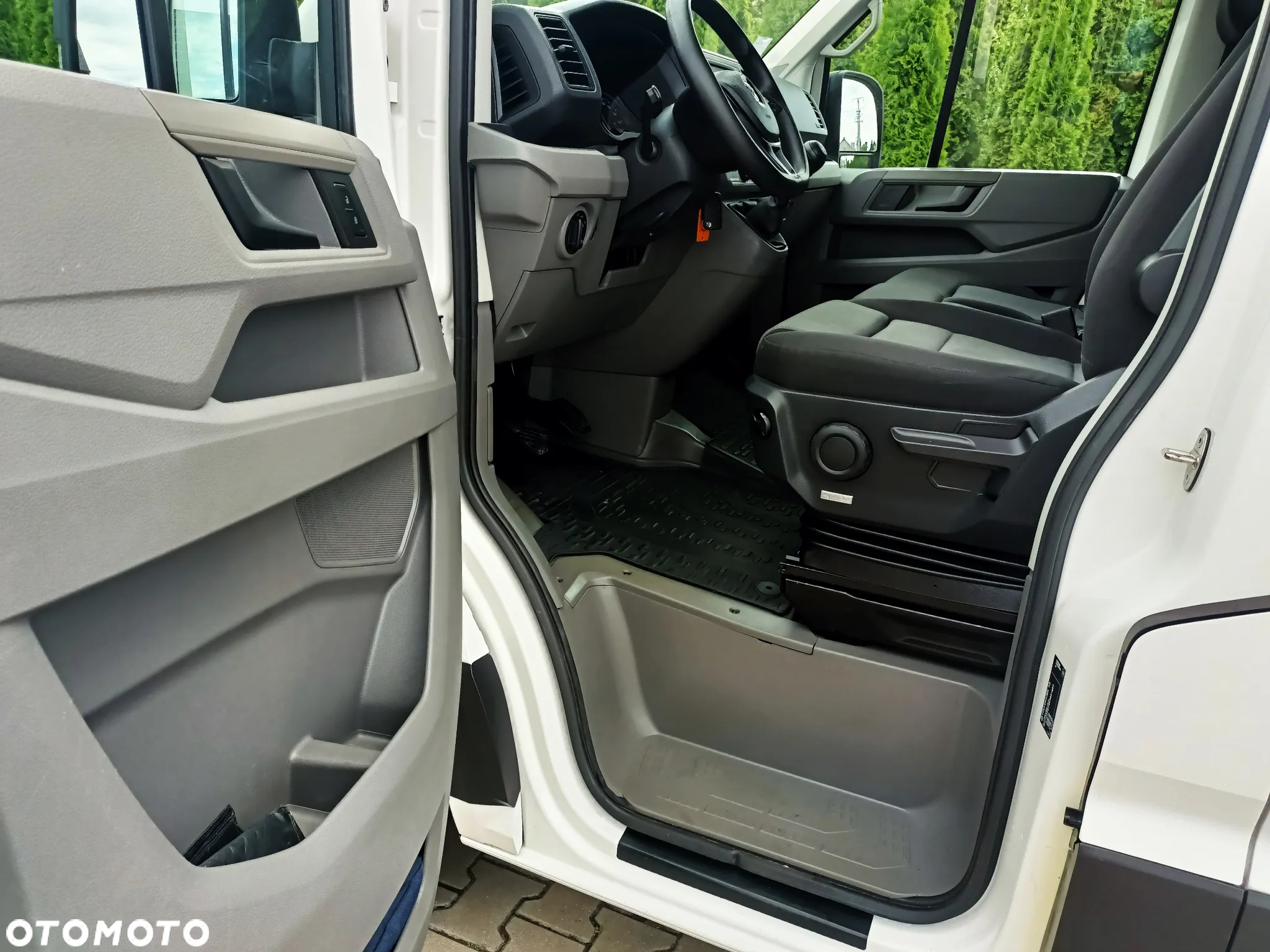Volkswagen CRAFTER L4H2 MAXI - 33