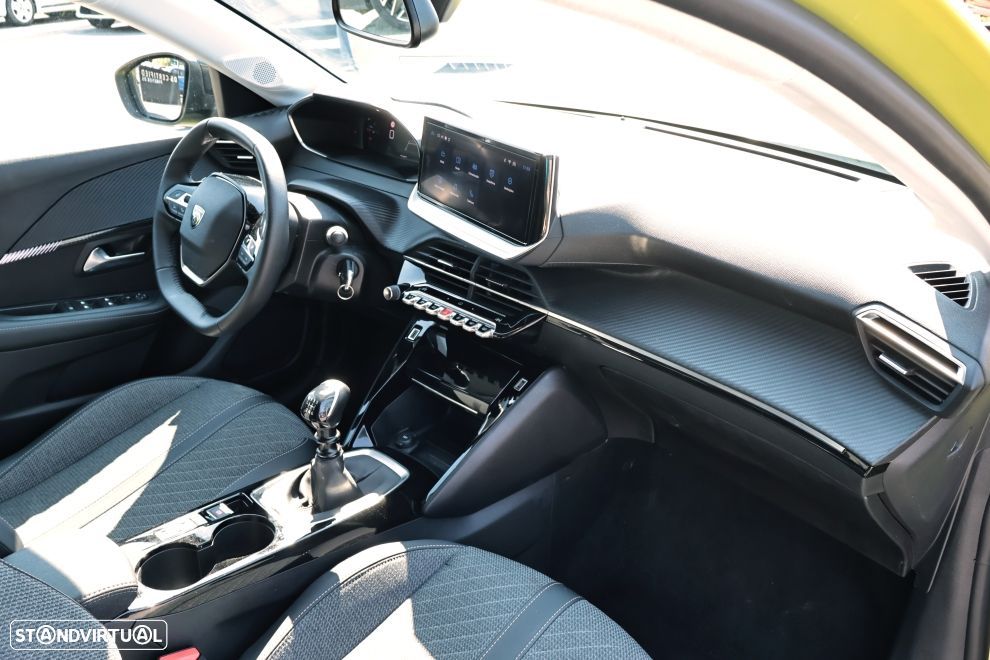 Peugeot 208 1.2 PureTech Allure - 12