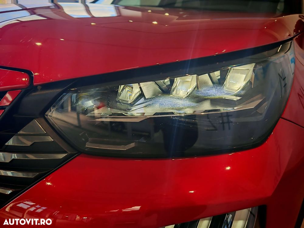 Peugeot 2008 PureTech 130 EAT8 GT - 7