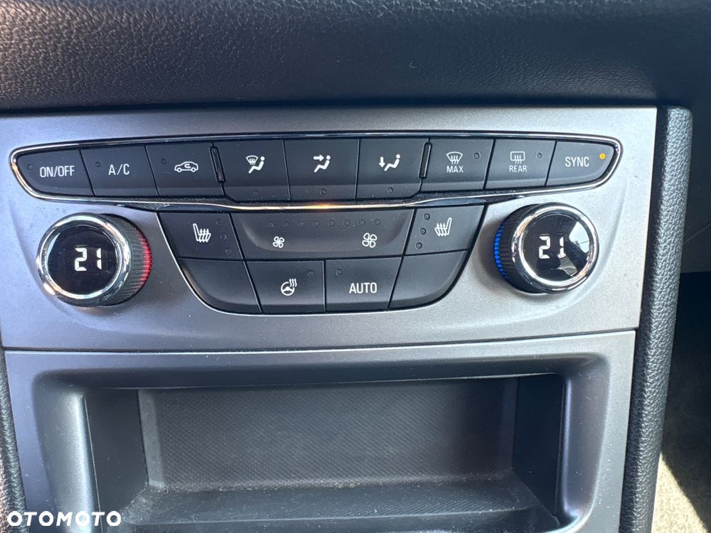 Opel Astra 1.6 D Start/Stop Automatik 120 Jahre - 25