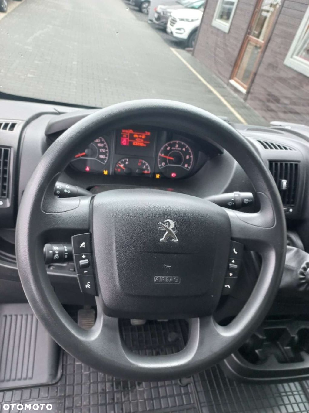 Peugeot BOXER - 14