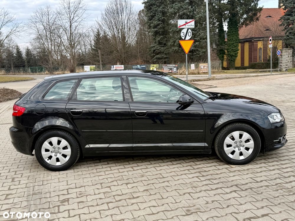 Audi A3 Sportback 1.6 TDI Attraction - 34