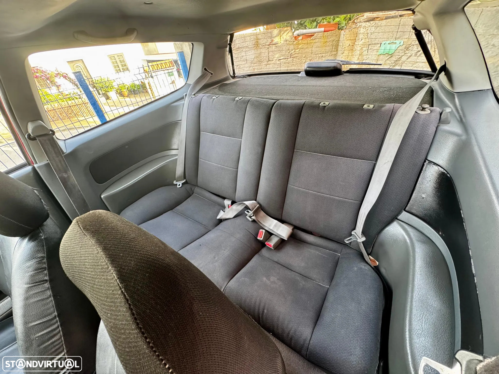 Honda Civic 1.5 LSi 16 V - 6