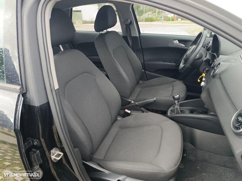 Audi A1 Sportback 1.6 TDI Advance - 11