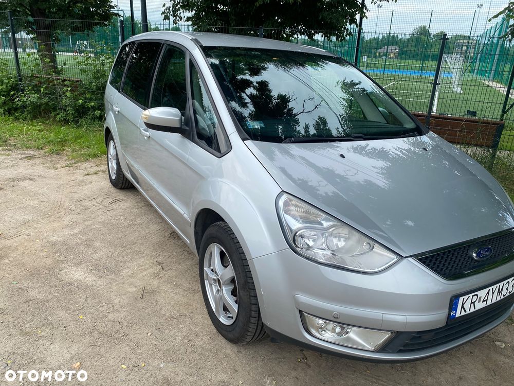 Ford Galaxy 2.0 Ghia - 13