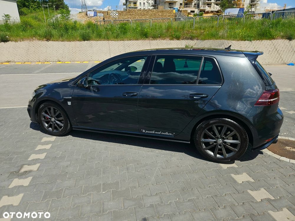 Volkswagen Golf - 20