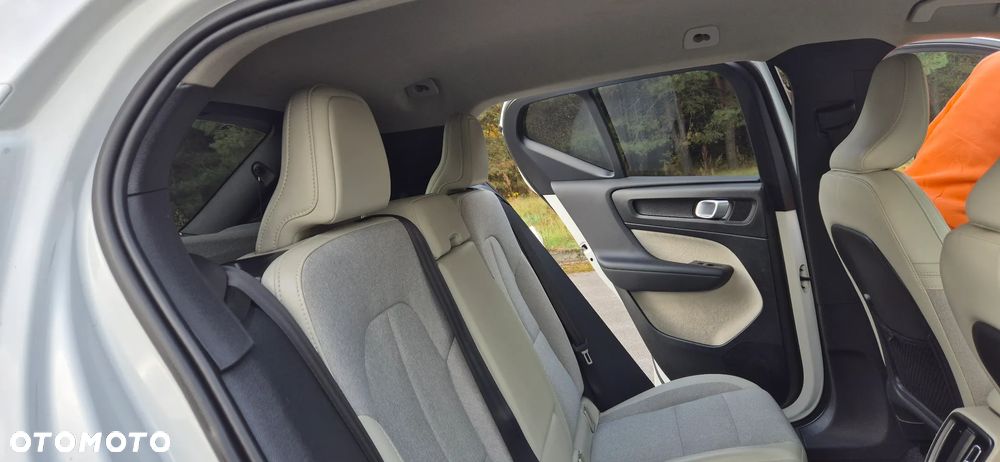 Volvo XC 40 T4 Momentum - 22
