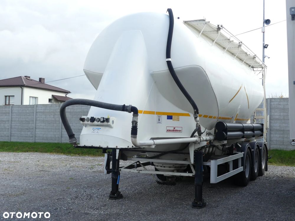 Feldbinder 35000 / SILOS / DO MATERIAŁÓW SYPKICH / OŚ PODNOSZONA / - 2