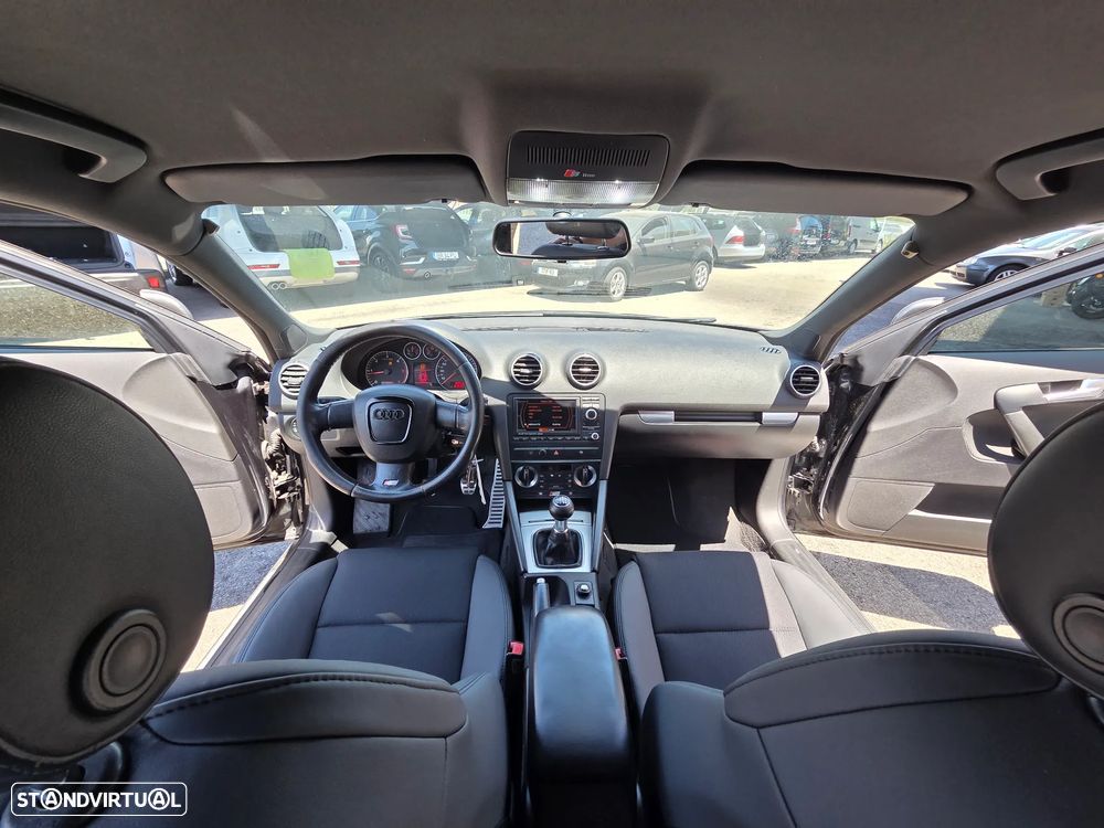 Audi A3 Sportback 2.0 TDi S-line - 22