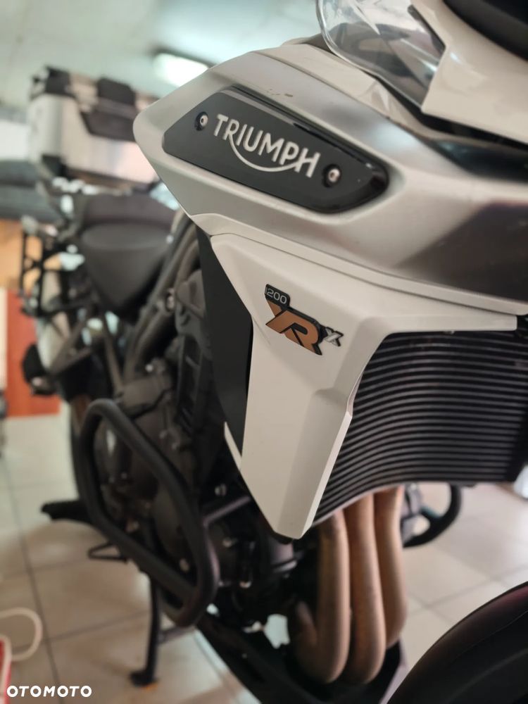 Triumph Tiger - 12