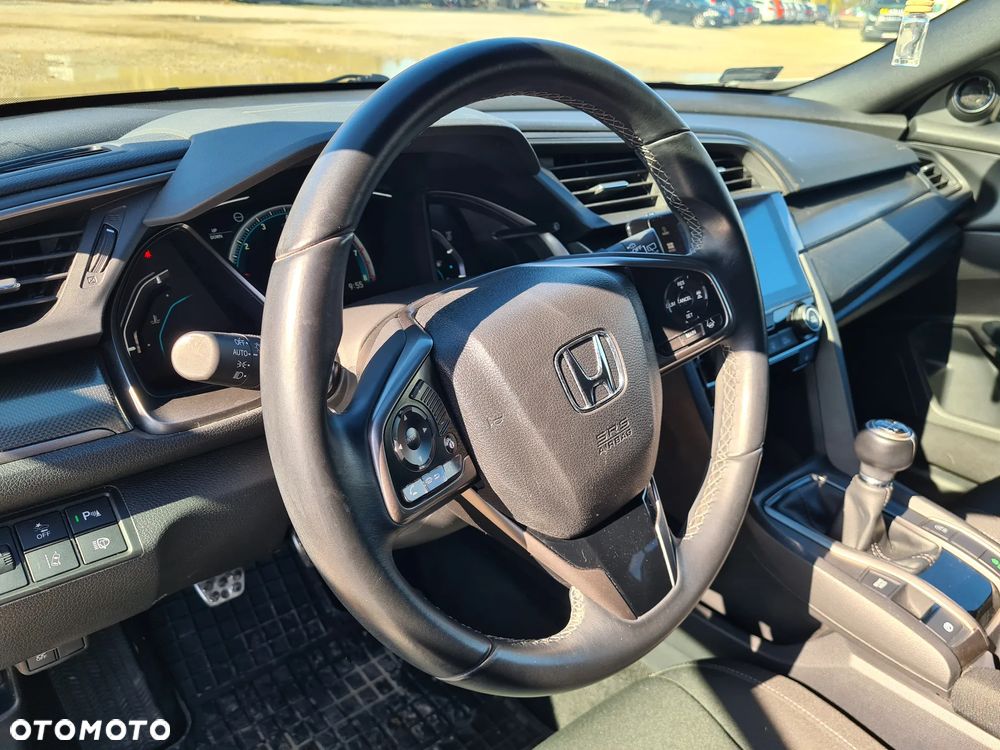 Honda Civic 1.0 T Comfort Sport Line - 21