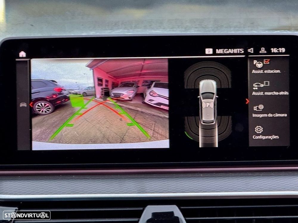 BMW 520 d xDrive Pack M Auto - 17