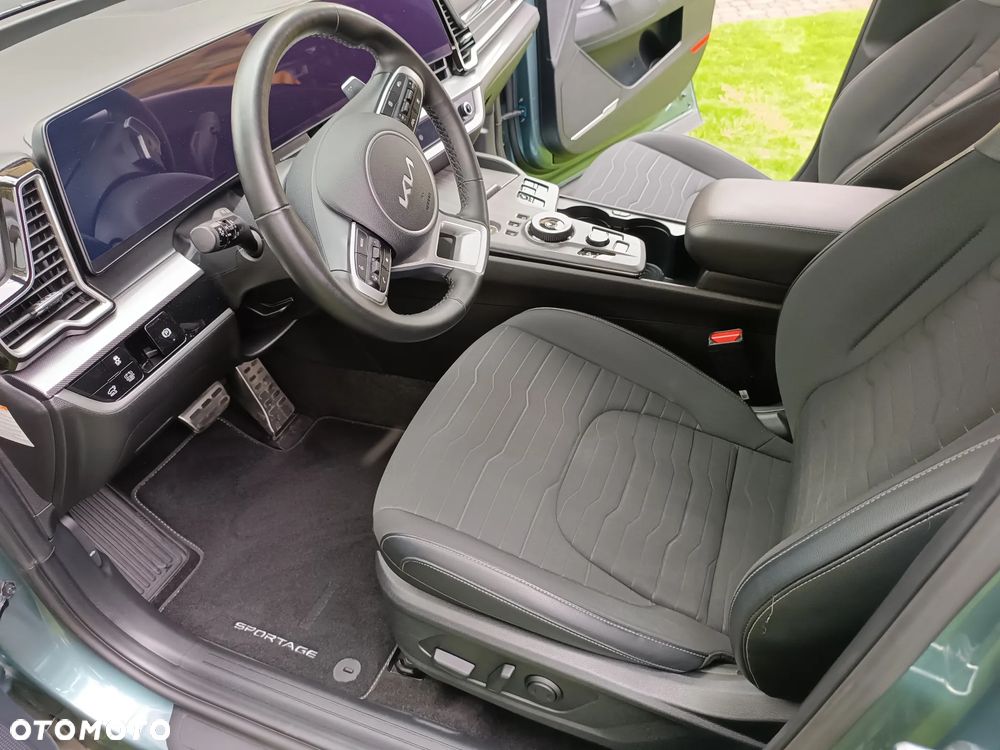 Kia Sportage 1.6 T-GDI HEV Business Line 2WD - 9