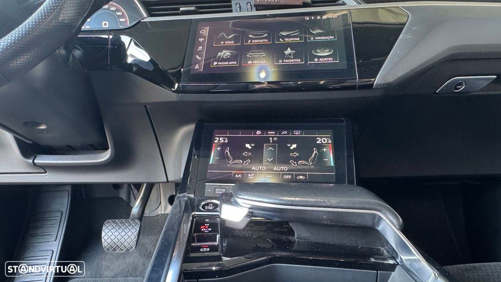 Audi e-tron Sportback 55 quattro S line - 32