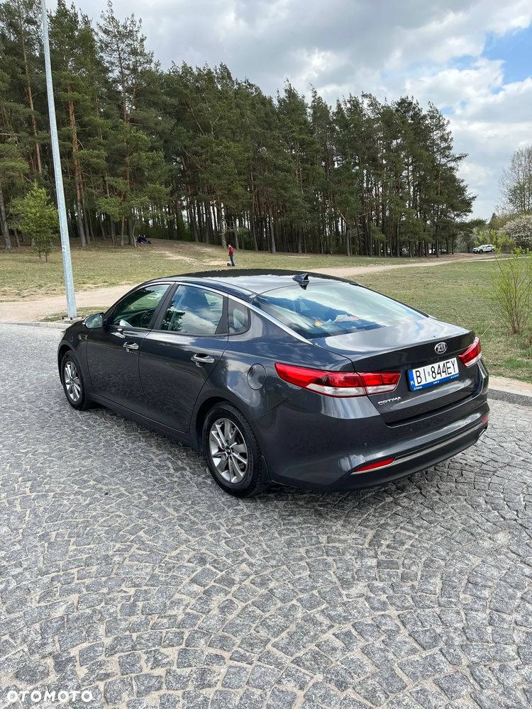 Kia Optima 1.7 CRDI L - 15