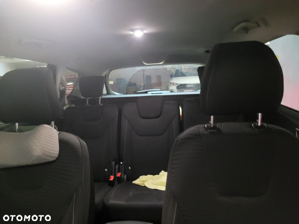 Ford S-Max 2.0 TDCi Trend PowerShift - 25