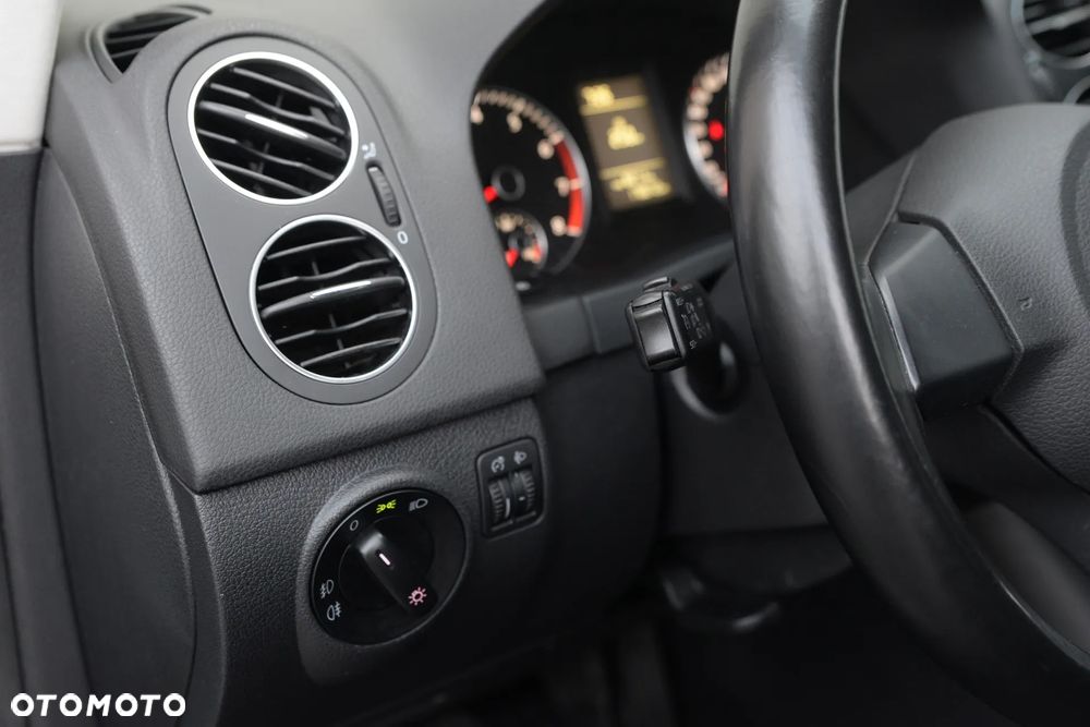 Volkswagen Golf Plus 1.4 TSI Highline - 33